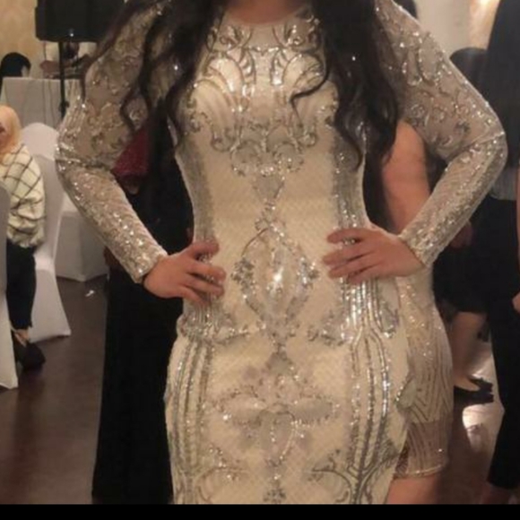 Betsy & Adam dress - Picture 7 of 7